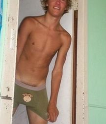 Sexy Boys 185!!  Shirtless Hotties!! 5d25033463160.jpg