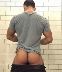 hot ass 598b01a0850c1.jpg