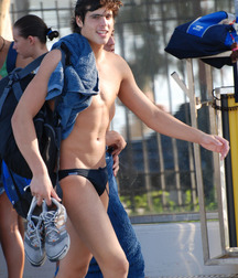 lads for hotdads2 599c21722bb0a.jpg
