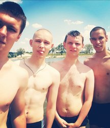 lads for older daddies2 59aff78466ba1.jpg