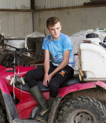 horney lads for dads 35 59c7b1f7db694.jpg