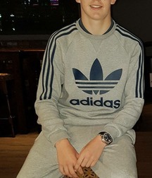 boys want older daddies22 5a005cf18e638.jpg