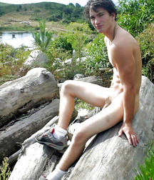 boys lusting for old men1 5a11965939357.jpg
