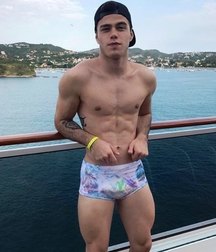 boys for olderdaddies101 5a61f61244a51.jpg