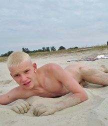 DirtyMicks 01 5946a5f4486ca.jpg