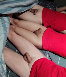 Cute and naughty 5b6ed85a5a56d.jpg