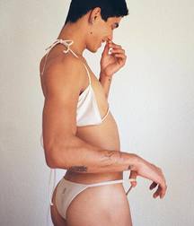 Choose a boyfriend 5bd0528b53485.jpg