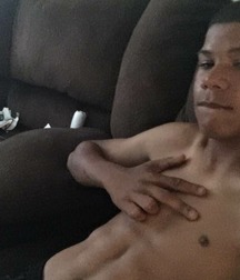 Sexting Boys 1 594c89246c191.jpg