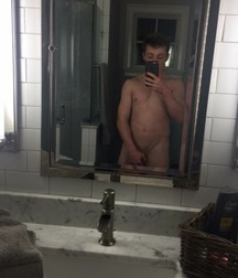 Sexting Boys 4 594dd8958a37d.jpg