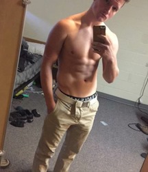 Sexting Boys 8 594dddbb49f5e.jpg