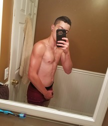 Sexting Boys 10 594ddffa89f9d.jpg