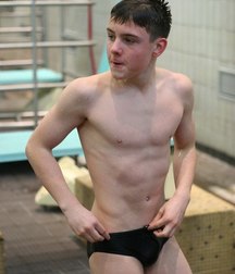Wet Boys 5a79cc77c7113.jpg