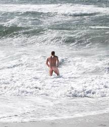 Skinny Dipping 5d9383ff13ee1.jpg