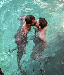 Skinny Dipping 2 5df6b7e37f8be.jpg