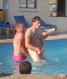 Skinny Dipping 2 5df6b7f1cde38.jpg