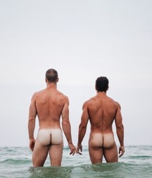 Skinny Dipping 2 5df6b8277933a.jpg