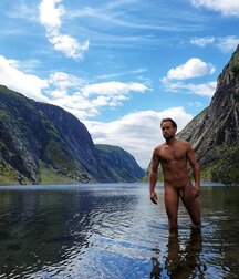 Naked in the Water Boys Porn 5f62608eb4882.jpg