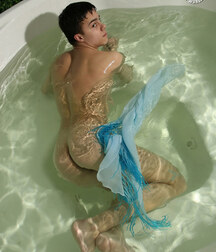 Naked in the Water Boys Porn 5f626095cf3a2.jpg