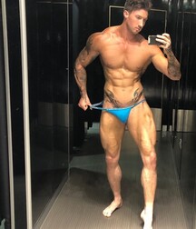 Muscle Guys Gay Tube Strong 5fb1c3ffd36c0.jpg