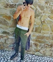 skinny twinks 59c59d7d19718.jpg