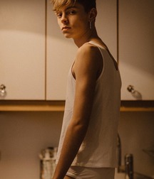skinny twinks 59c59d8b8e8e4.jpg