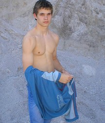 Ondrej 59515ec55f887.jpg