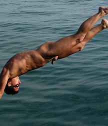 boys and water 5a6461d4b72f3.jpg