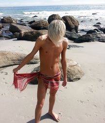 boys and water 5a64620c2252d.jpg