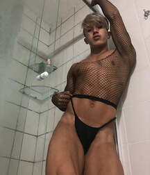 Fashion Nude Gay Porn 600c28ddaf235.jpg