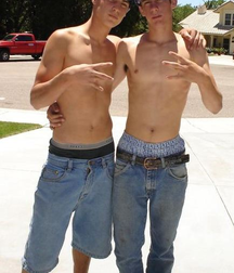 shirtless boy wonders... 59728939a8043.png