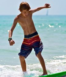 Abs and more abs........... 5988968d0af7e.jpg