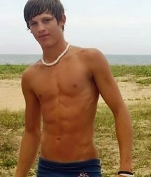 Abs and more abs........... 59889692042ef.jpg