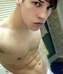 Monday night hotties... 59891b6d52714.jpg
