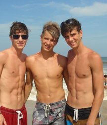 Boys being boys, part4 5990bd1c70e08.jpg