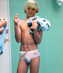 boy heat continued... 5990f8f052e36.jpg