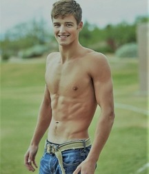 Friday hotties... 5997836b94e9a.jpg
