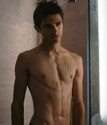 Gorgeous posts... 59ae53d2e6910.jpg