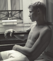 Boys being boys, pt.6... 59b17d0facf64.jpg