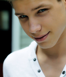 Tuesday dream boys... 59b8942439c84.jpg