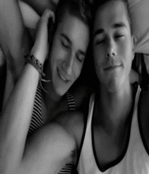 bedtime boys... 59b9d7cbf0e51.gif