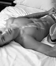 bedtime boys... 59b9d7ce205c6.jpg