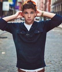Wall and more boys... 59b9f8ef17abc.jpg