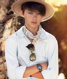 Wall and more boys... 59b9f913916da.jpg