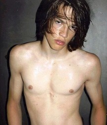 Boys being boys, part 10... 59d8f2d8446a0.jpg