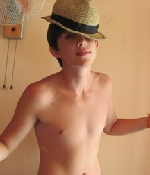 Boys being boys, pt. 11... 59dc21da81074.jpg