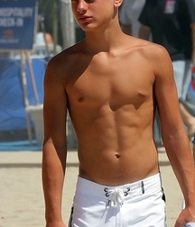 Boys being boys, pt. 11... 59dc21f2de59f.jpg