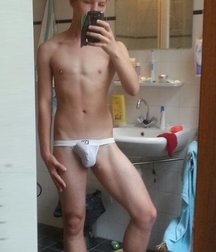 Boys being boys, pt. 11... 59dc21f6bbdc4.jpg