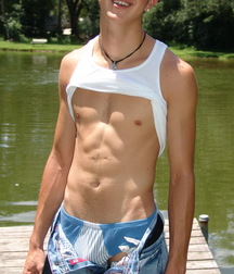 Boys being boys, pt. 11... 59dc2202533c7.jpg