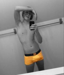Hot and cute... 59e73b84191fa.jpg