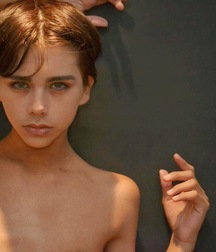 Hot and cute... 59e73bc5b4e45.jpg